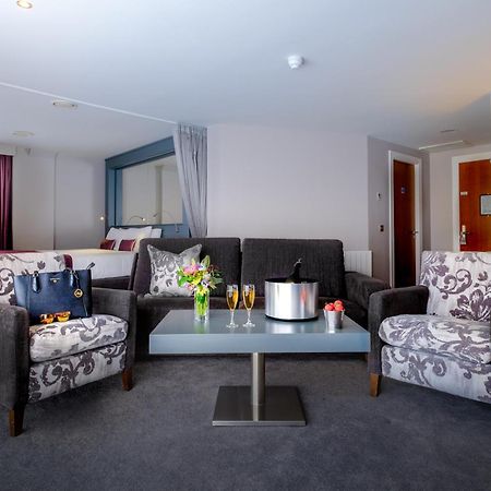 Claregalway Hotel Εξωτερικό φωτογραφία